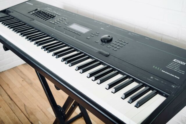 General Music Pro 2 Real Piano Weighted Keyboard 88 Keys Great Sound! -  Vintage
